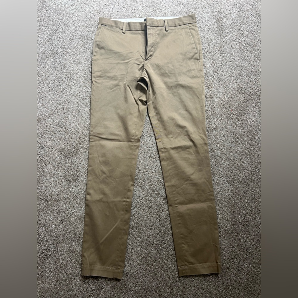 Banana Republic Men’s Chinos 32/24